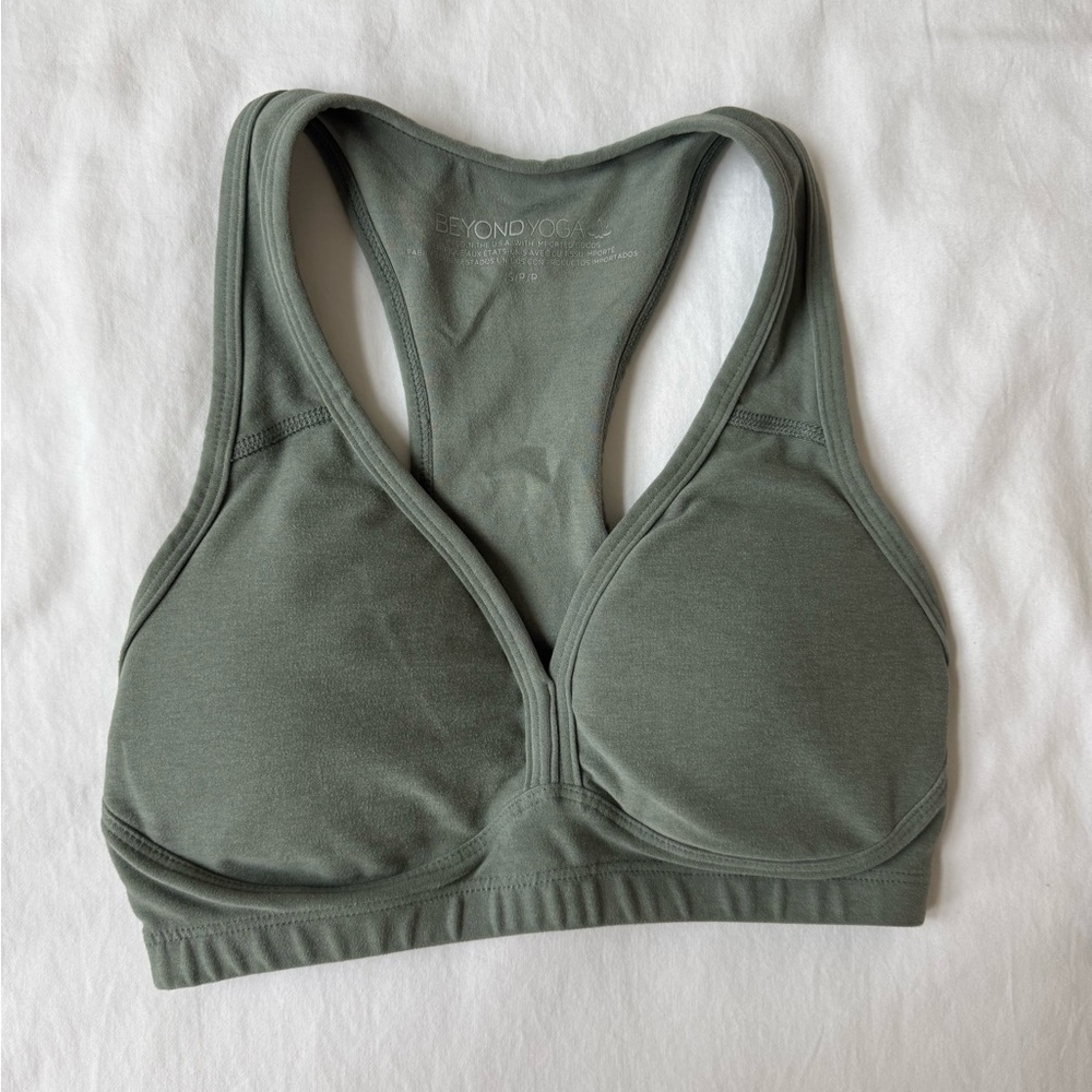 Beyond Yoga Lift Your Spirits Bra Sz s